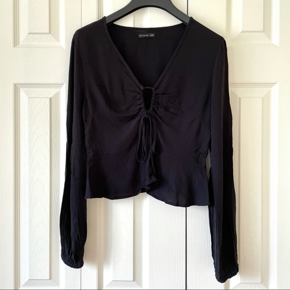 3/$30 NWOT Adjustable Long Sleeve Cropped Top - Picture 1 of 8